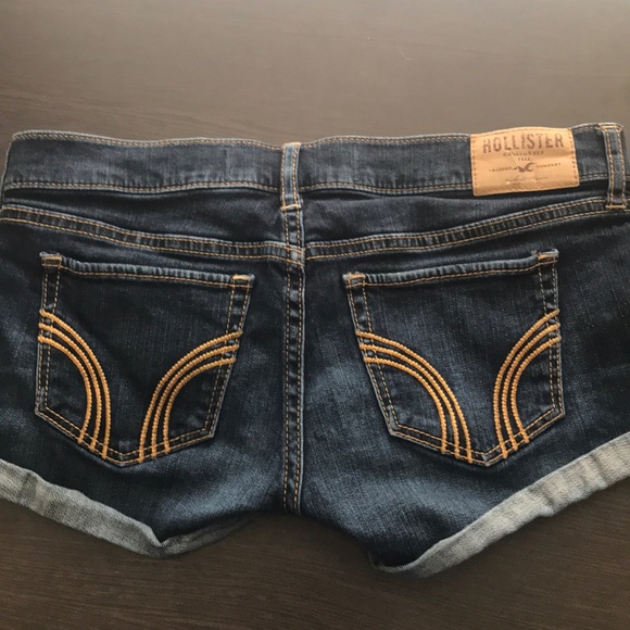 SOLD Hollister Shorts - Picture 4 of 5